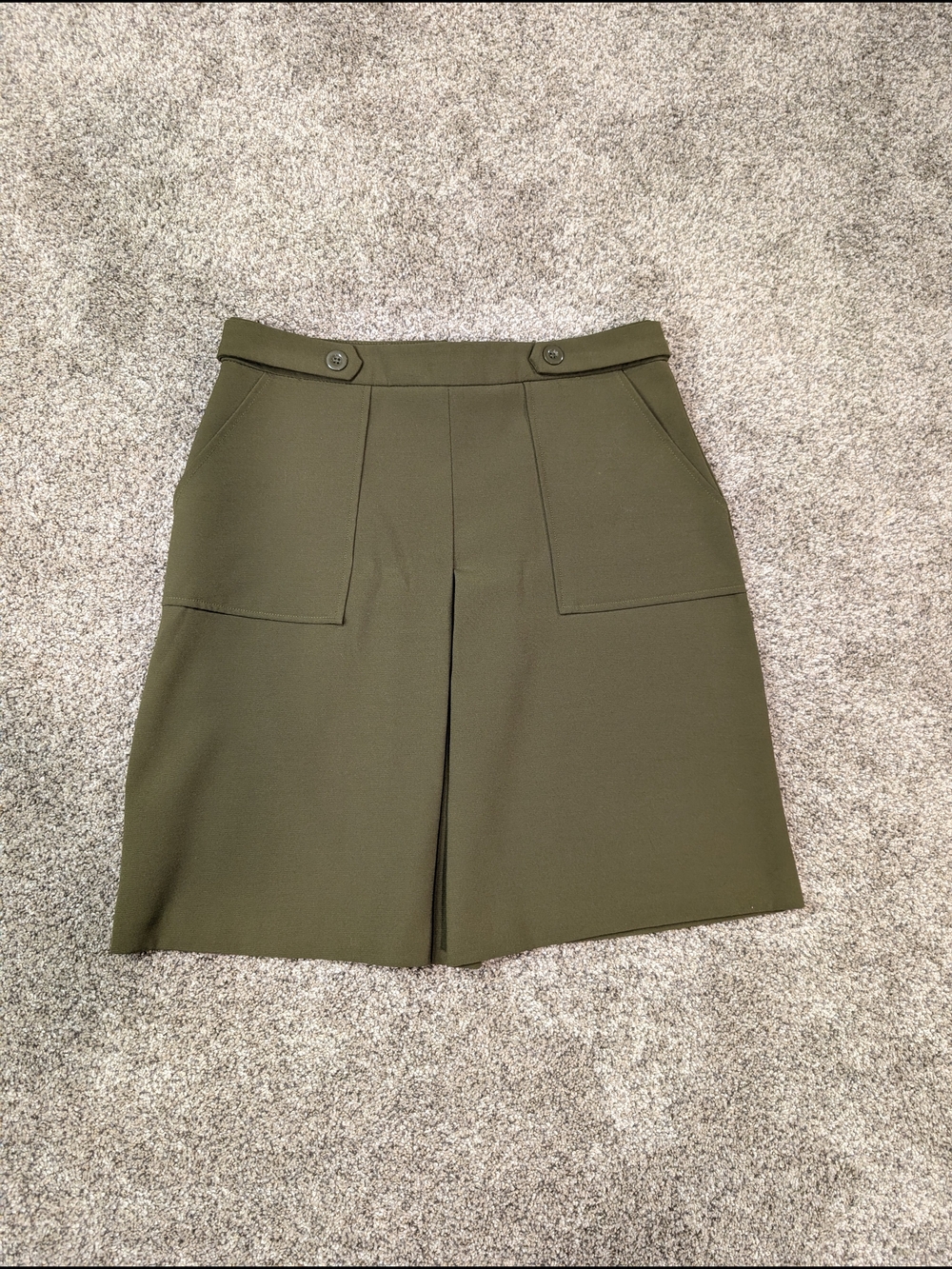 Forever 21 - Large - Olive Green Skirt with Front Pleat